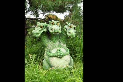 Змей Горыныч Новый (Зеленый) - садово-парковая фигура для детских площадок, парков, дачных участков и коттеджей.