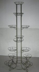 <b>Металлическая подставка для цветов Тополь на 13 горшков</b> - прекрасная подставка для большого количества комнатных цветов