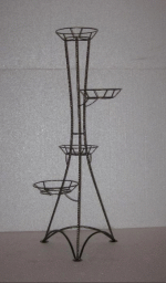 <b>Подставка для растений Классическая витая на 4 горшка</b> - поможет преобразить любое помещение, заставить его заиграть новыми красками