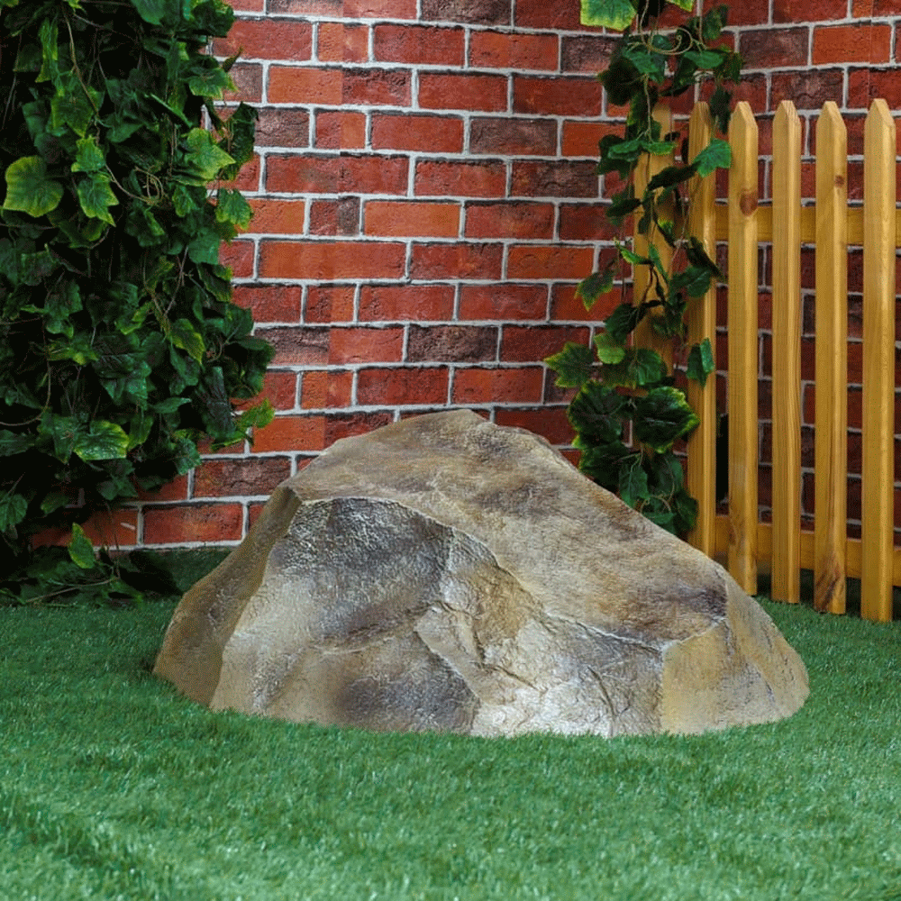 Крышка люка камень 80 f07805. Крышка для люка камень u08303. Крышка люка камень 80. Пластиковые валуны для сада.